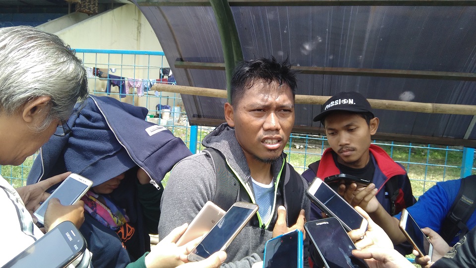 Tony Sucipto Kembali Namai Anaknya dengan Inisial J