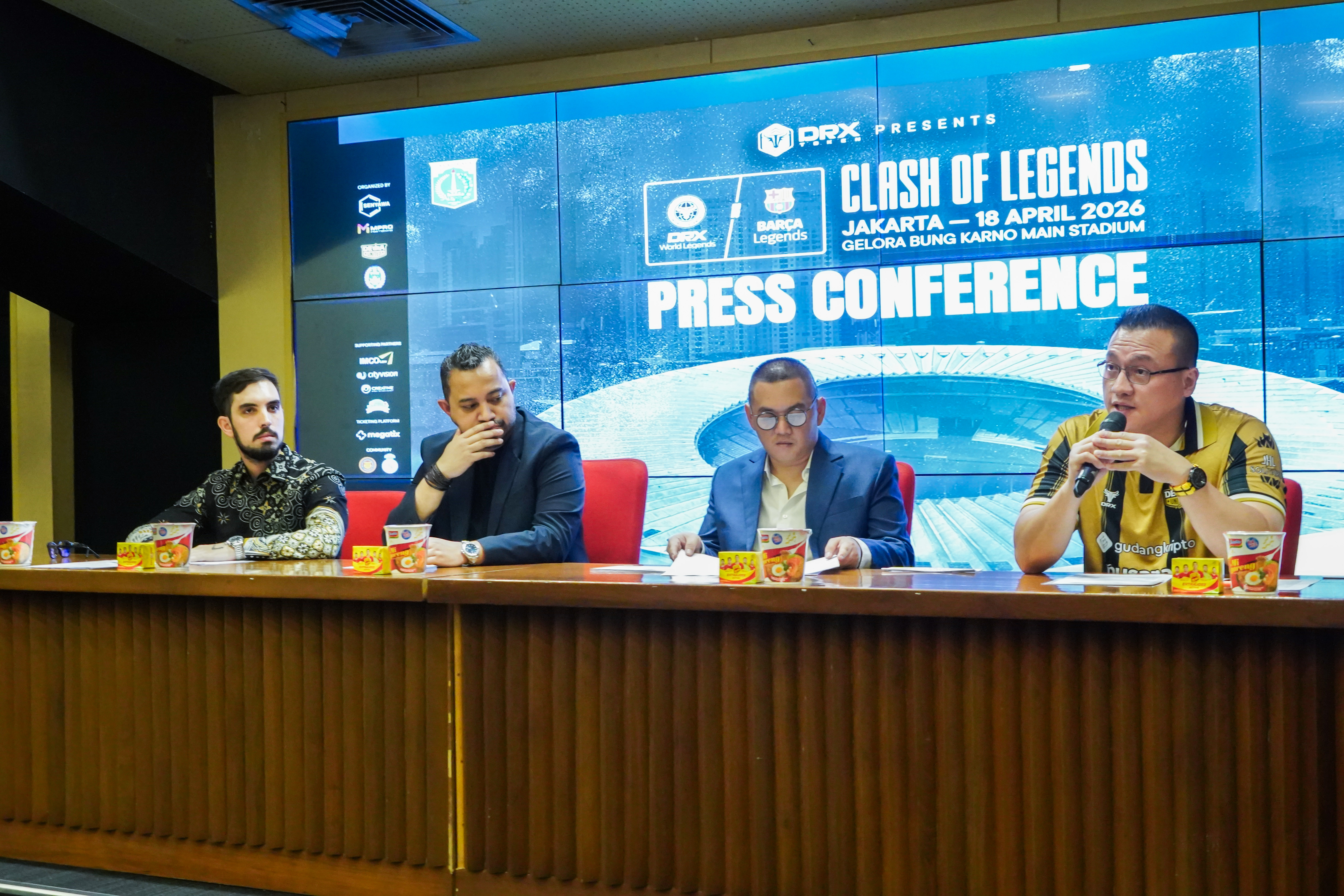 Clash of Legends 2026: DRX World Legends vs Barcelona Legends, Hadirkan Legenda Sepak Bola Ronaldo hingga Del Piero di GBK