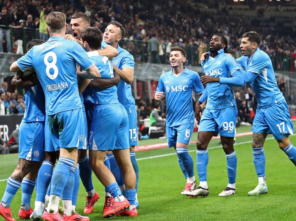 Napoli Bertarung Rebutkan Scudetto, Antonio Conte Tetap Realistis dengan Target Klub