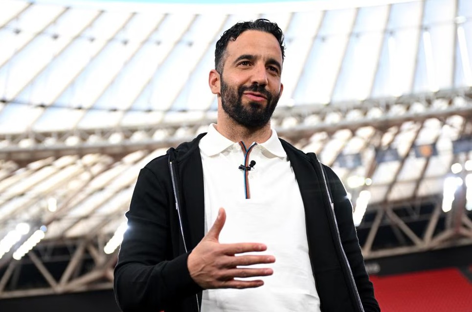 Masalah Manchester United Tidak Akan Terpecahkan dengan Trofi