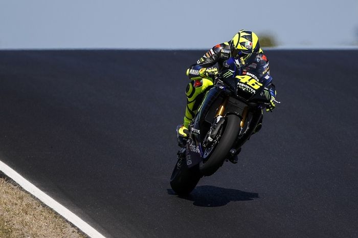 Le Mans Basah dan Dingin, Rossi Pasrah