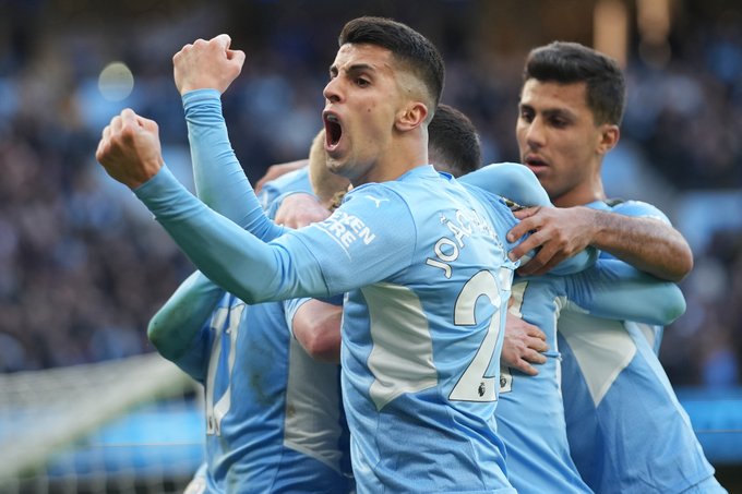 Manchester City 4-1 Manchester United: Setan Merah Tak Berkutik, Citizens Jaga Jarak