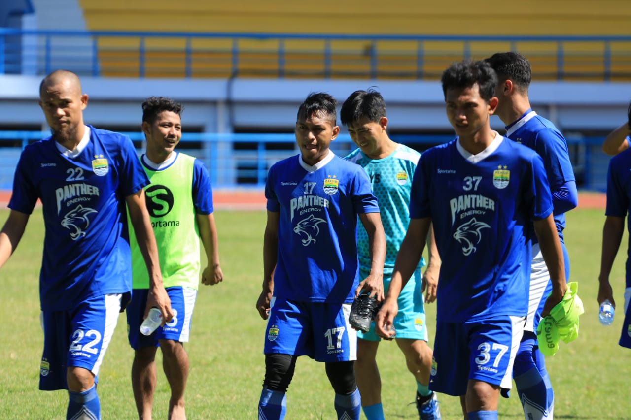 Mantan Pemain Persija Jakarta Trial di Persib Bandung