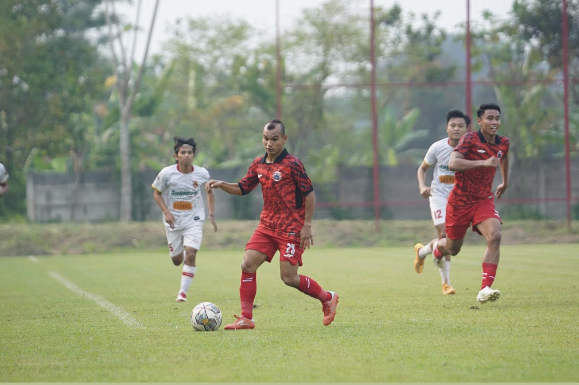 Pelatih Kamerun Sebut Satu Pemain Paling Menonjol di Persija
