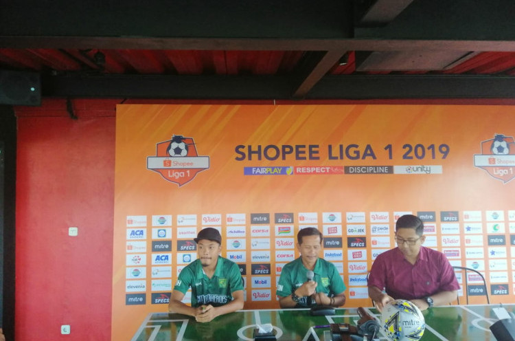 Pelatih Persebaya Siapkan Skema Baru di Tengah Pertandingan Kontra Bali United