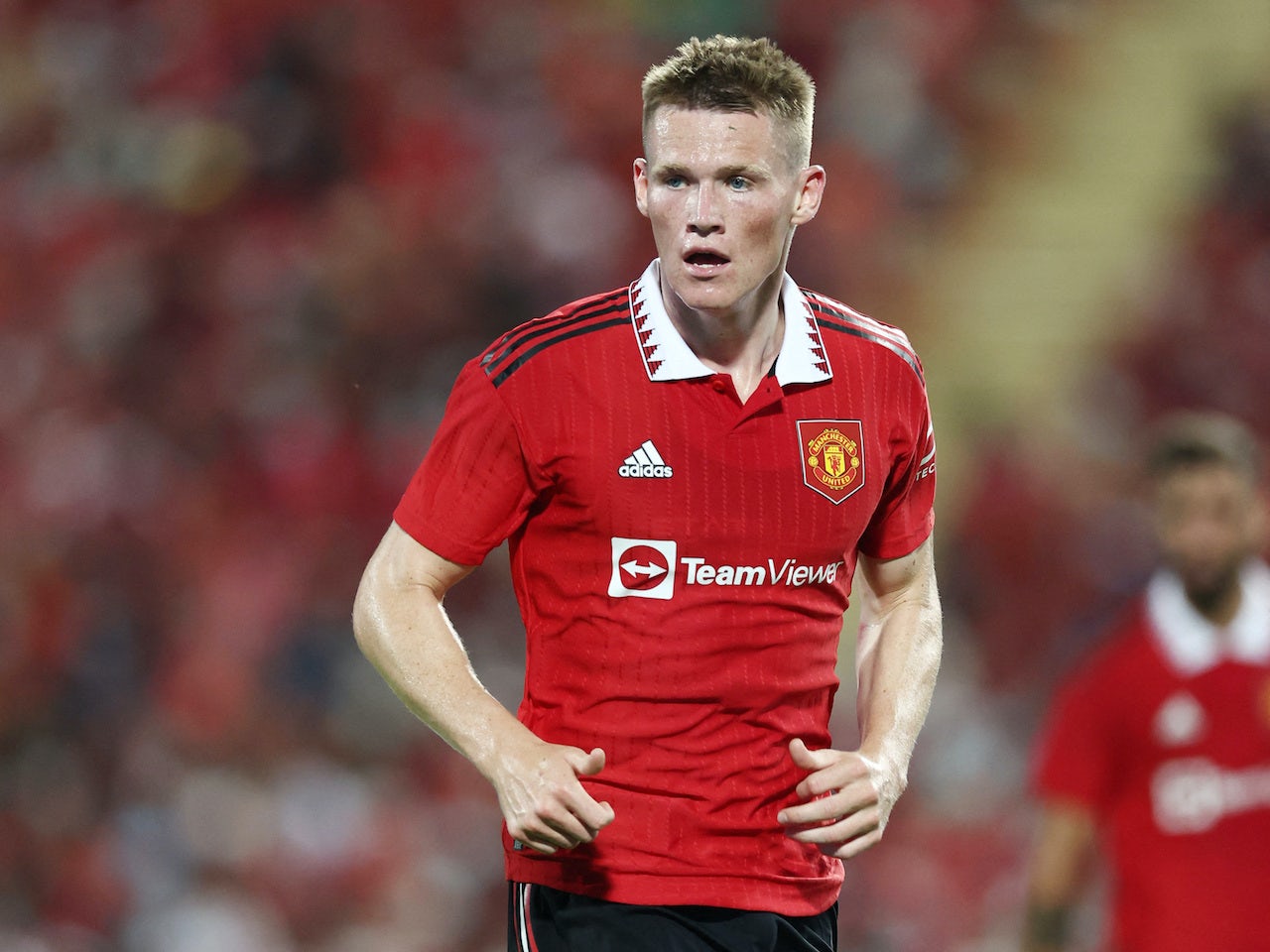 Gelandang Manchester United Tanggapi Rumor Transfer Frenkie de Jong