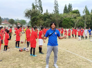Budi Sudarsono: Si Piton yang Sukses Raih Juara Liga Indonesia dengan Dua Tim Berbeda