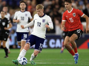 Panggil Lewis Hall, Lee Carsley Ingin Hadirkan Persaingan di Sisi Kiri Pertahanan Inggris
