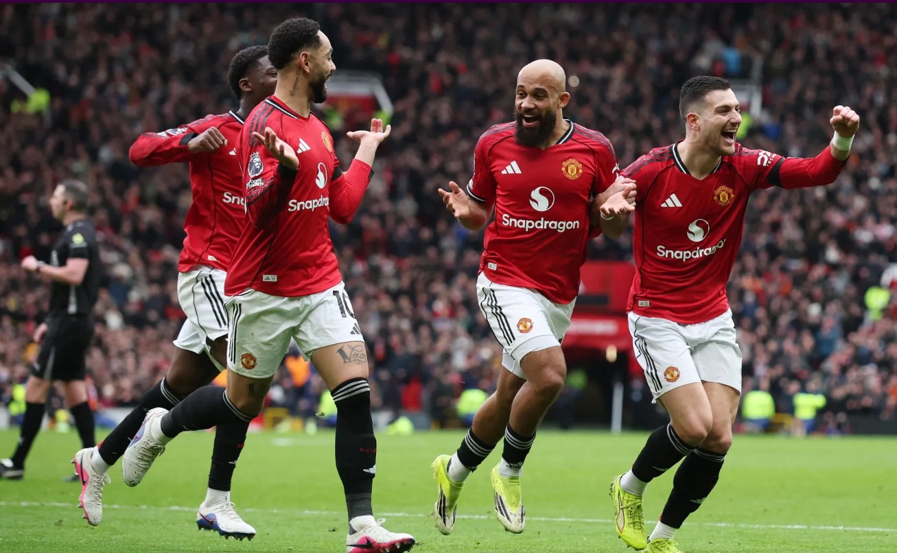 Hasil Premier League: Bekuk Tottenham 2-0, Manchester United Catat Empat Kemenangan Beruntun