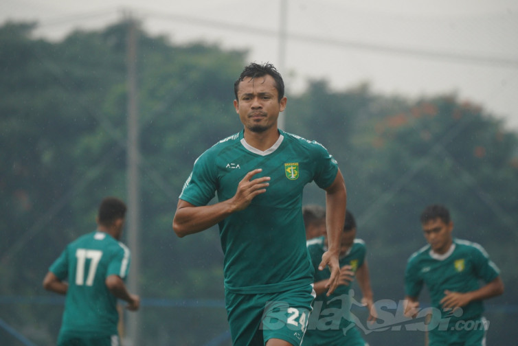 Persebaya Masih Menunggu Koko Ari dan Arif Satria Pulih Betul