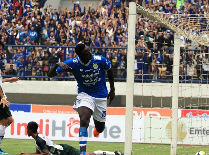 Persib Bandung 1-1 PS TIRA: Gol Detik-detik Akhir Bikin Maung Bandung Gigit Jari
