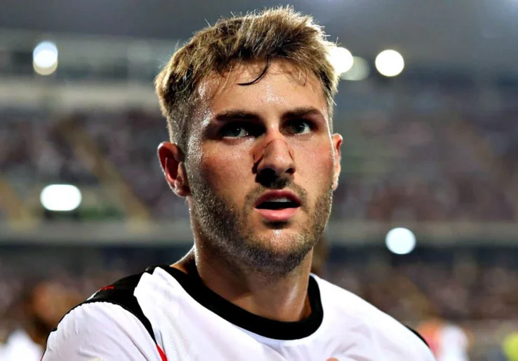 Kisah Santiago Gimenez, dari Bintang Masa Depan Meksiko hingga Pemain yang Dibuang AC Milan