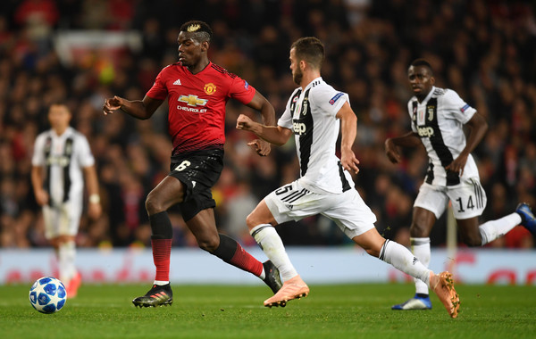Manchester United Siap Tukar Paul Pogba dengan Bek Juventus