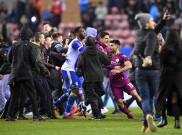 Pukulan Sergio Aguero, Kerusuhan Suporter, dan Drama Wigan Vs Manchester City di DW Stadium