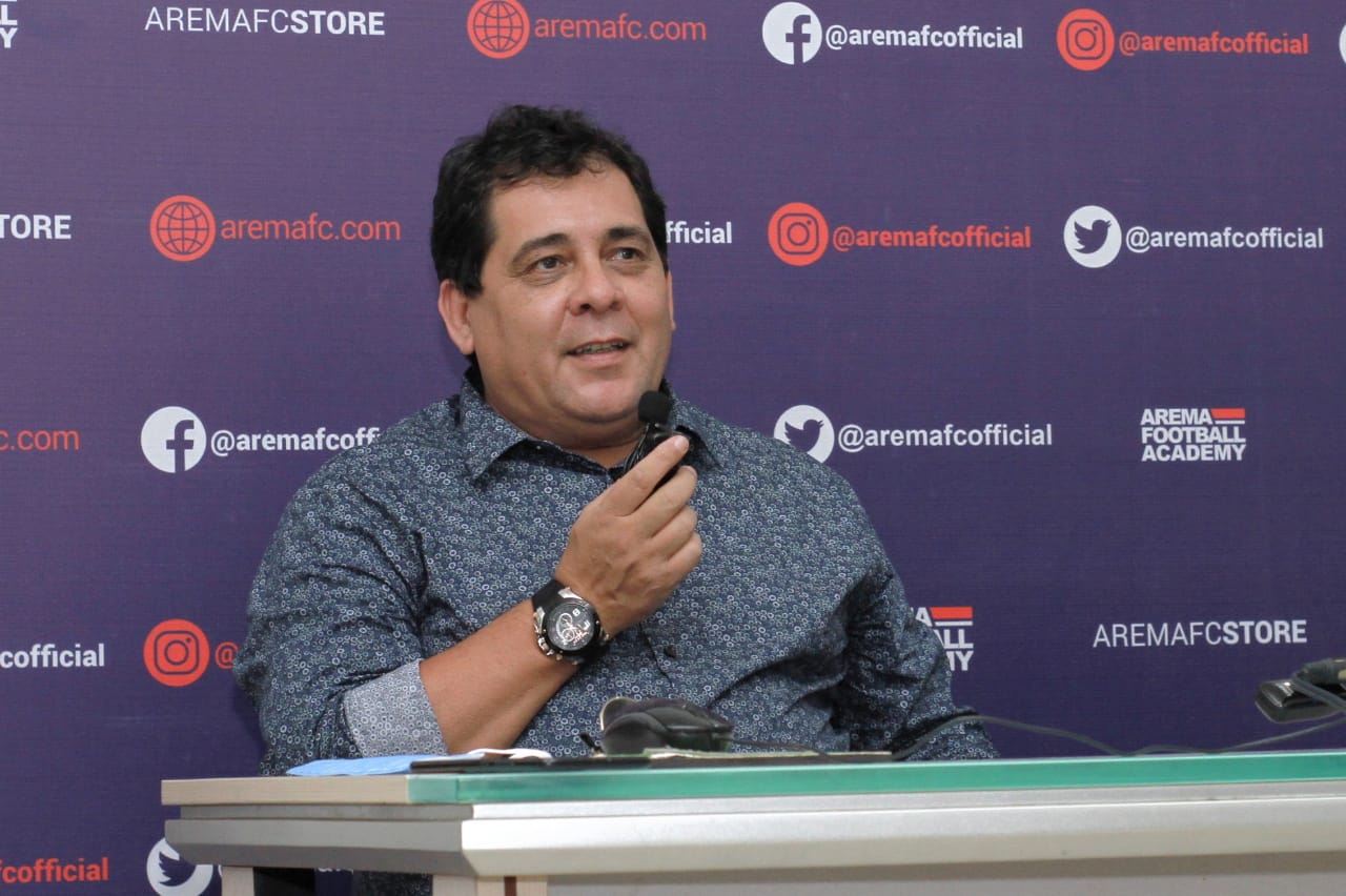 Liga 1 Tanpa Degradasi, Carlos Carvalho Patok Target di Arema FC