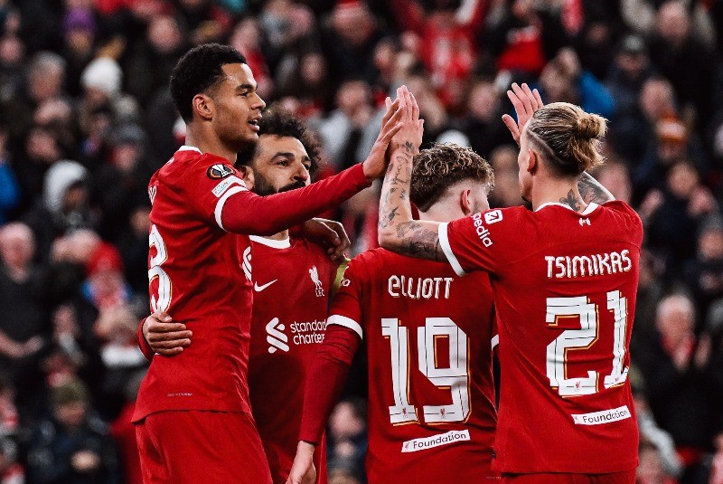 Hasil Liga Europa: Liverpool Juara Grup, AS Roma Tertahan