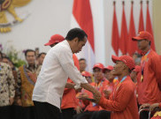 Jokowi Serahkan Bonus Asian Para Games 2018 Sebelum Keringat Atlet Mengering