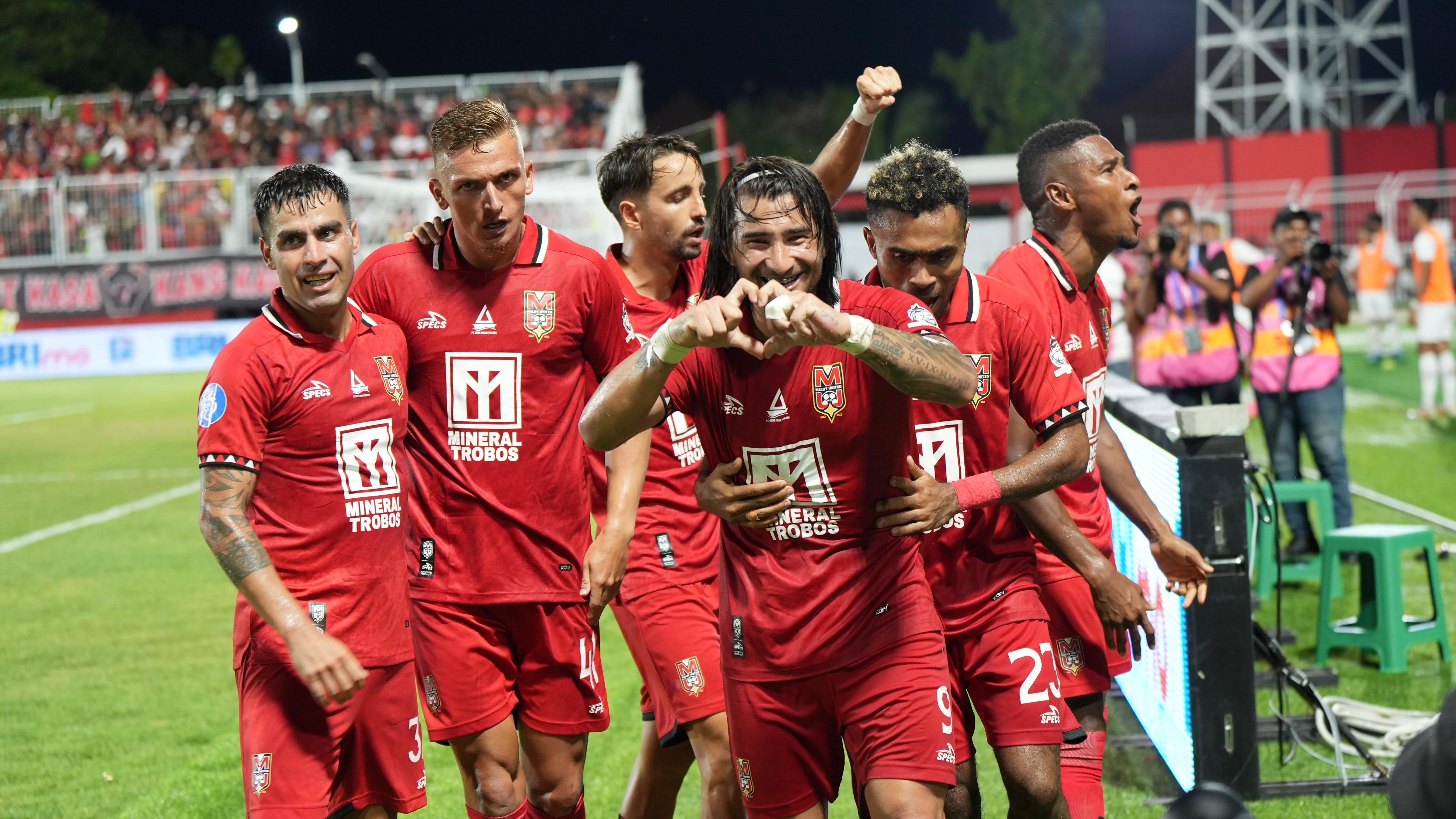 Hasil Liga 1 2024/2025: Arema FC dan Malut United Menang, Semen Padang Vs PSM Sama Kuat