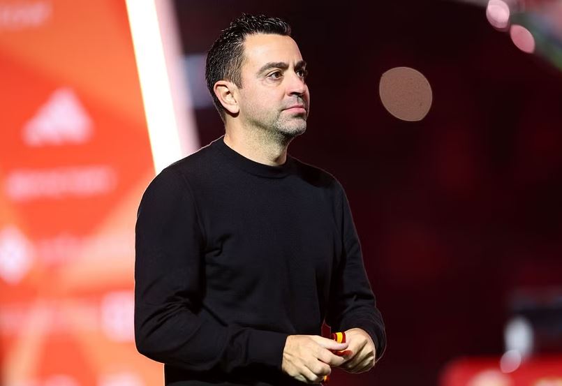 Anak Xavi Pakai Jersey Manchester United, Spekulasi Gantikan Erik Ten Hag Semakin Berembus