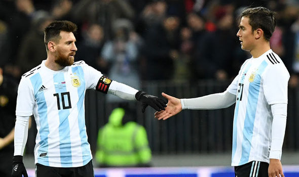 Messi Ungkap Penyebab Sulitnya Main Bersama Dybala di Timnas Argentina