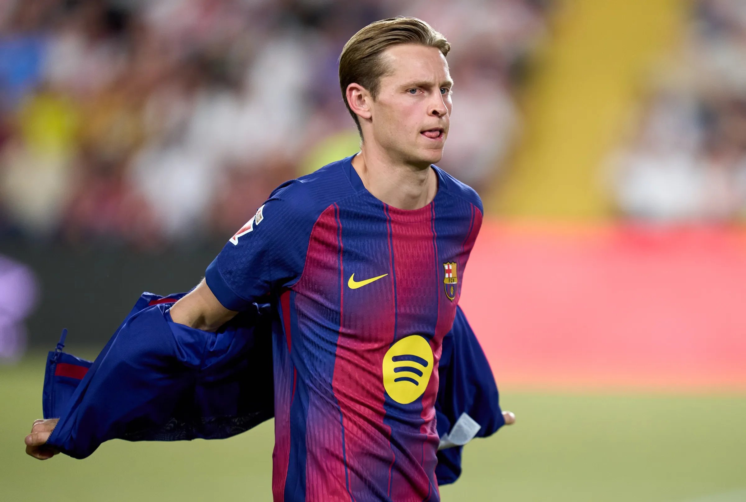 Ikrarkan Janji Setia untuk Barcelona, Frenkie De Jong Tolak Tawaran Main di Premier League
