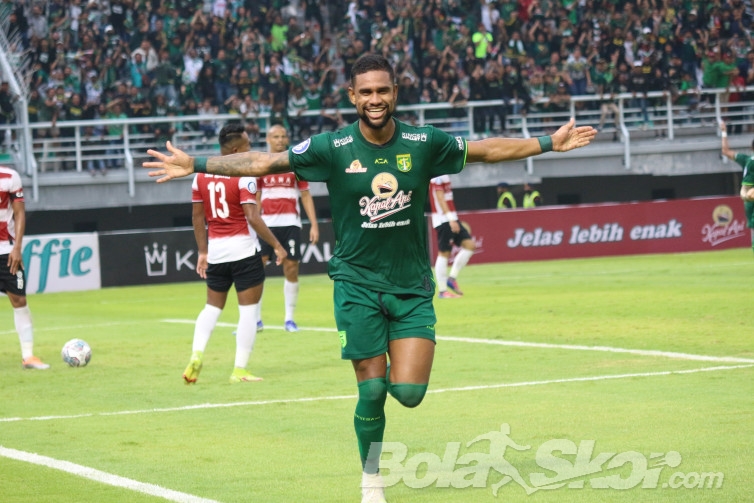 Penyerangnya Pecah Telur, Bos Persebaya Optimistis Silvio Lebih Pede