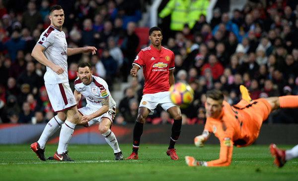 7 Fakta yang Perlu Diperhatikan Jelang Burnley Vs Manchester United