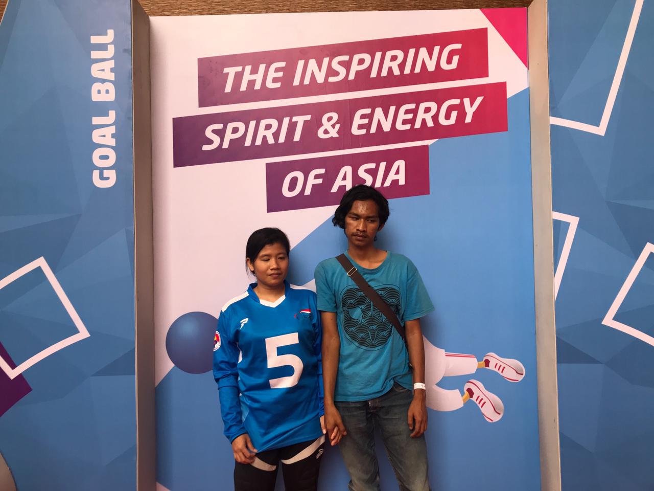 Kisah Haru Pasangan Suami Istri di Arena Goalball