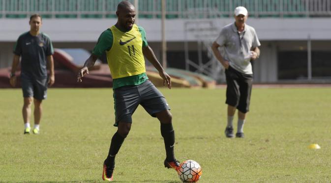 Boaz Kembali Merumput Bersama Timnas