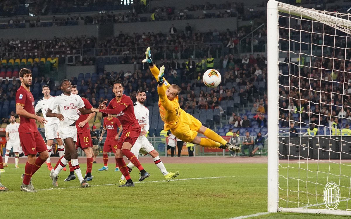Hasil Kompetisi Eropa: Atalanta Pesta Gol, AC Milan Terkapar