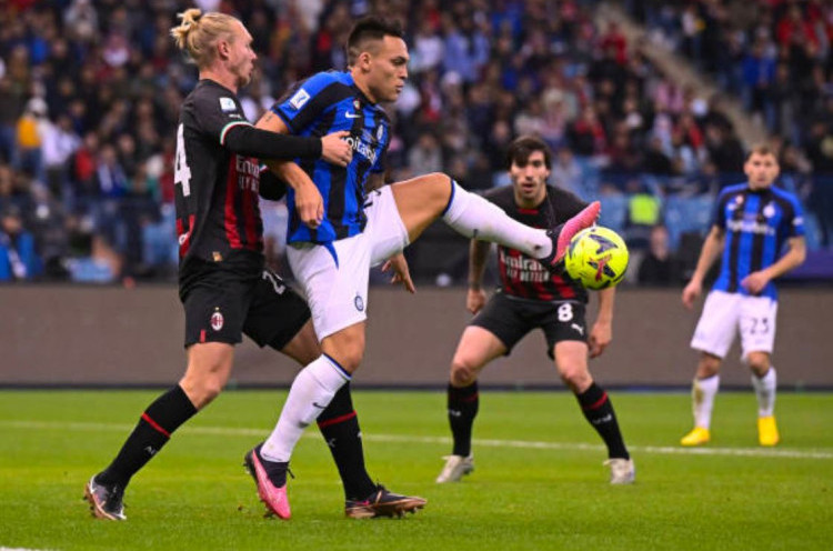 AC Milan Gagal Menangi Piala Super Italia, Simon Kjaer Minta Maaf kepada Fans