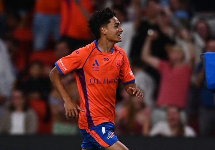 Rafael Struick Cetak Gol Pertama untuk Brisbane Roar, Warganet Indonesia Bereaksi