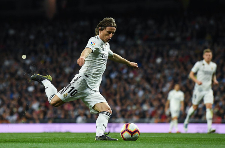 Rintangan AC Milan Gaet Luka Modric