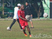 Legenda Timnas Indonesia Itu Kini Bernama Boaz Theofilus Erwin Solossa S.IP, M.Si