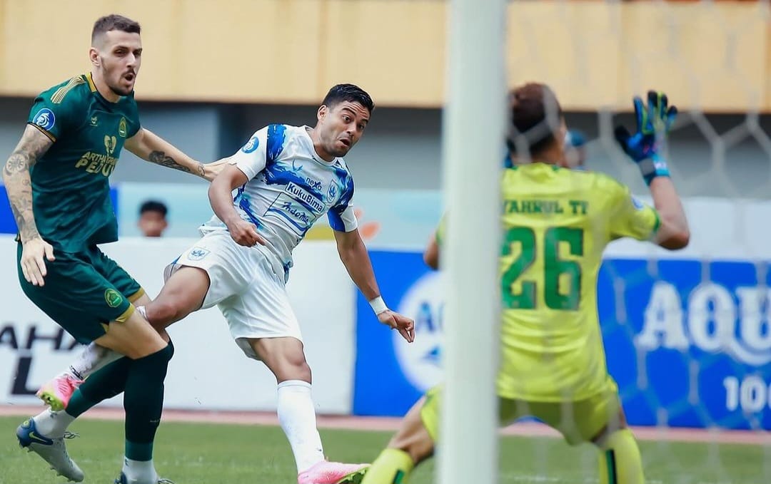 Hasil Liga 1: Bali United Kalahkan Persebaya, PSIS Menang di Kandang Persikabo
