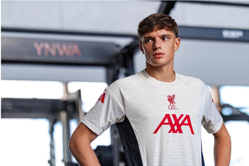7 Fakta Menarik dari Bek Liverpool Giovanni Leoni, 'Singa Kecil' yang Dikagumi Andrea Pirlo