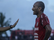 Bek Bali United Leonard Tupamahu Bicara Persaingan di Seri 2 Liga 1