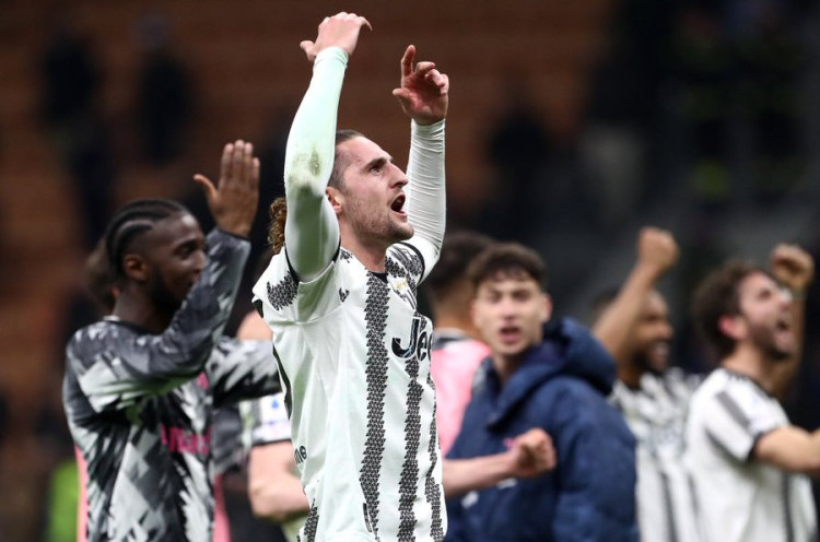 Mulai Dicintai Suporter Juventus, Peluang Adrien Rabiot Angkat Koper Tetap Terbuka
