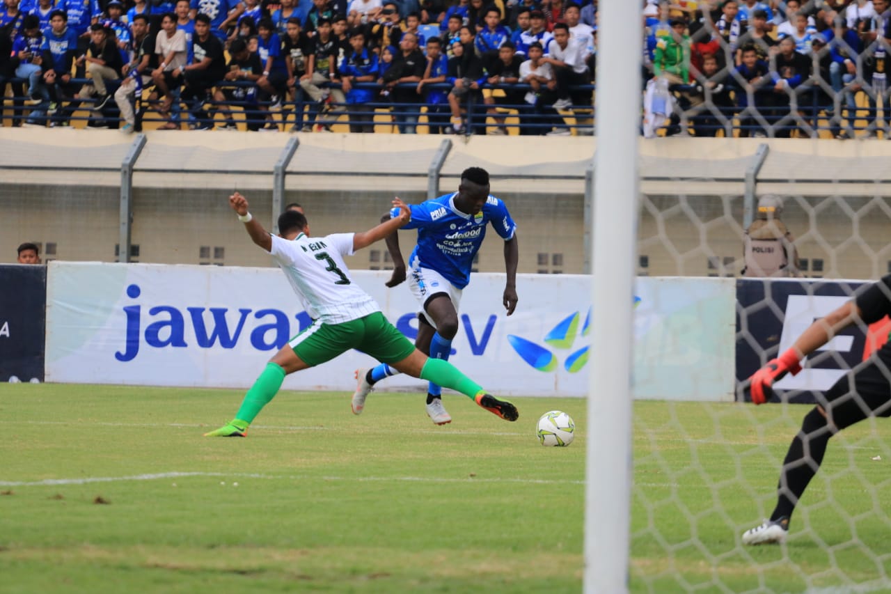 Piala Indonesia: Miljan Radovic Sebut Persib Lebih Bagus Dibandingkan Arema