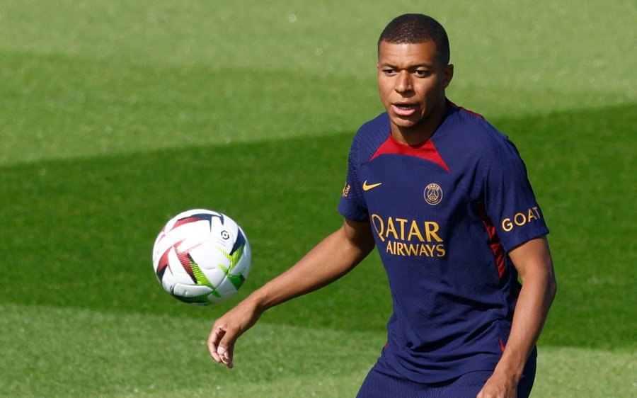 Opsi Menarik untuk Mbappe: Keruk Uang di Arab Saudi Sebelum Menuju Madrid
