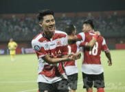 Moncer Lawan Barito Putera, Malik Risaldi Persembahkan Gol Untuk Calon Buah Hati