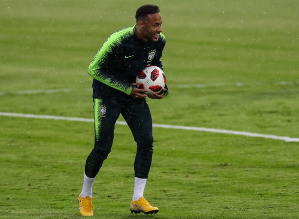 Tite Resmikan Neymar sebagai Kapten Permanen Brasil