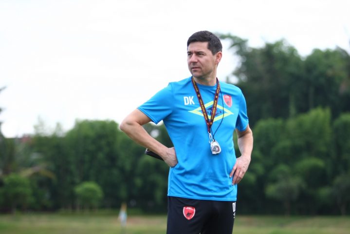 Pelatih PSM Siapkan Program Khusus untuk Antisipasi Jadwal Padat Piala AFC dan Indonesia