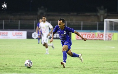 PSIS Semarang Kembali Ikat Rachmad Hidayat