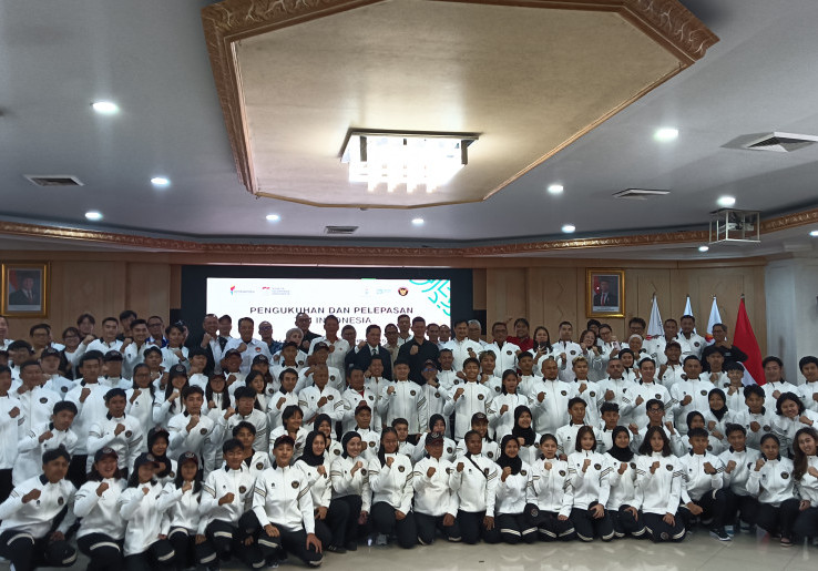 Resmi Dikukuhkan dan Dilepas untuk Asian Youth Games dan Islamic Solidarity Games 2025, Tim Indonesia Siap Bertarung