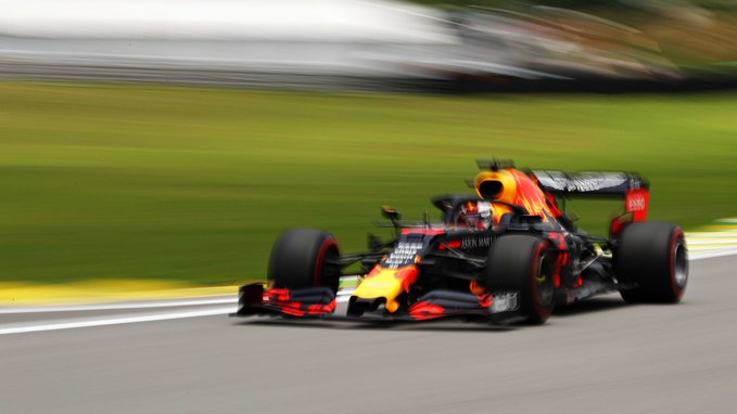 Verstappen Raih Pole Position di Brasil