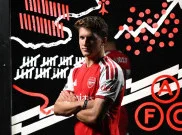 Direkrut Seharga 40 Juta Euro, Arsenal Resmi Kenalkan Christos Tzolis