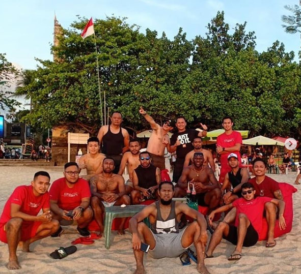 Gomes Ajak Penggawa Kalteng Putra Nikmati Pantai Kuta Jelang Hadapi Bali United