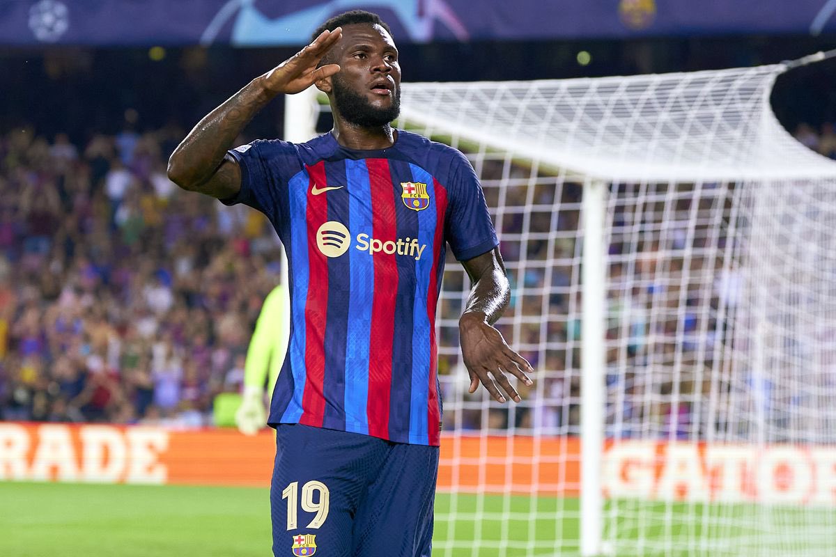 Barcelona dan Juventus Bahas Transfer Franck Kessie Usai Pertandingan