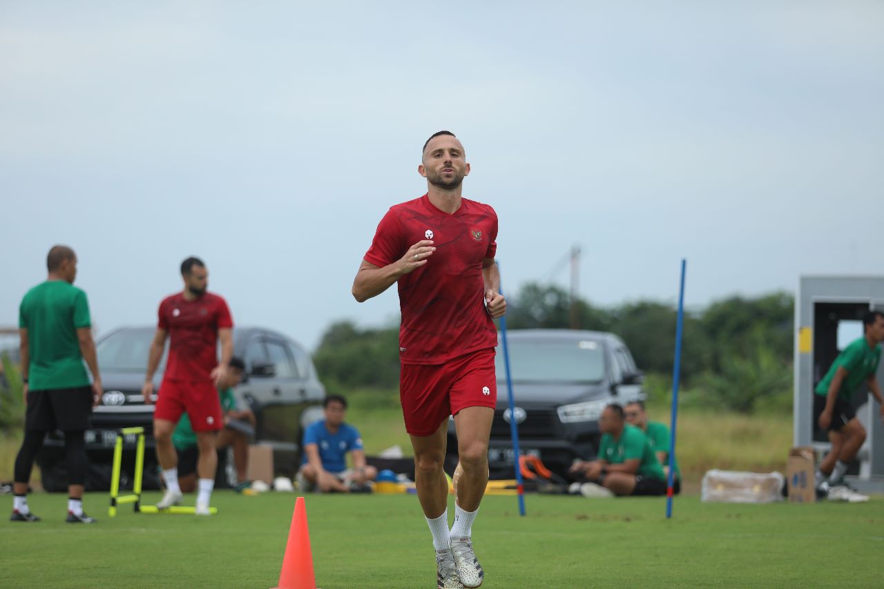 Piala AFF 2022 Kurang dari Sepekan Lagi, Shin Tae-yong Tantang Ilija Spasojevic